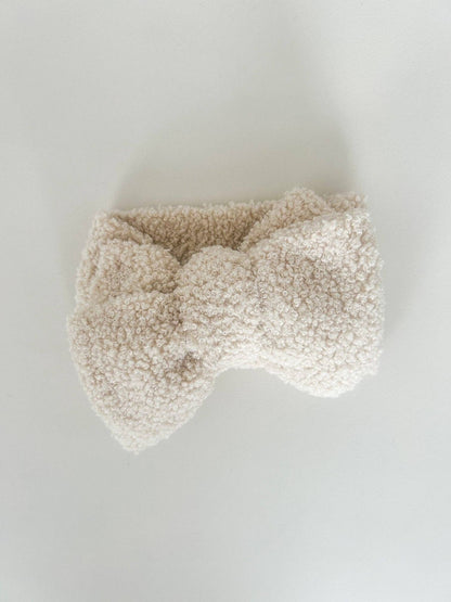 Teddy Oversized Bow